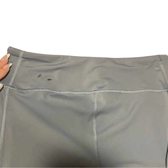 💪Victoria’s Secret Sport Gray Mesh Side Panel Leggings Yoga Tight Size Small MR - Picture 11 of 16